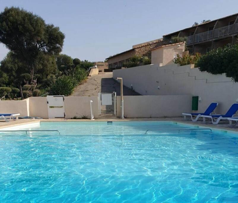 Mini Villa 72, Residence Avec Piscine. Serra-di-Ferro  Exterior photo